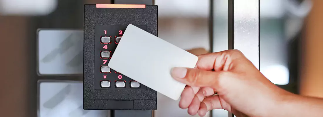 Benefits of Card Lock Readers for Properties in Palm River-Clair Mel, FL